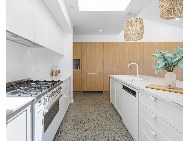 2 York Street, Thrumster NSW 2444