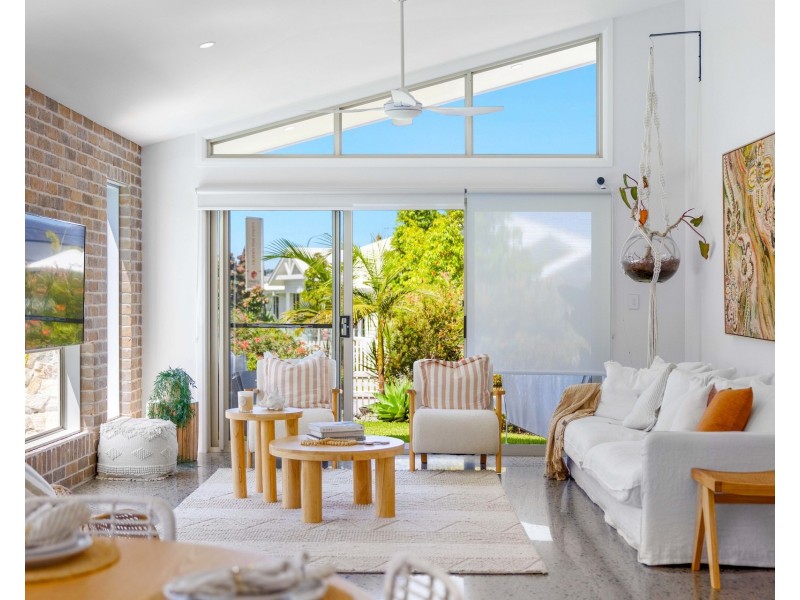 2 York Street, Thrumster NSW 2444