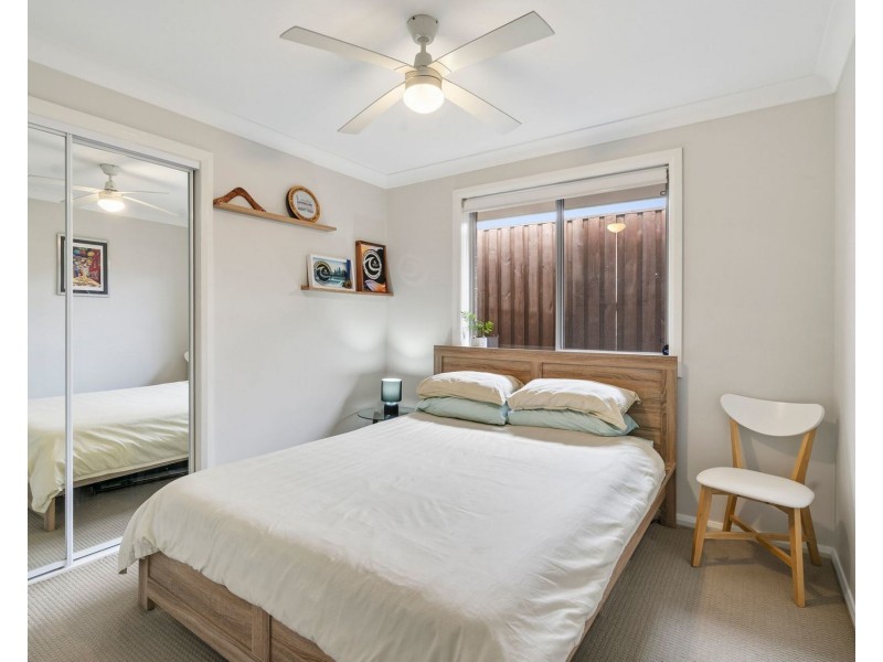 2b Aubin Avenue, Thrumster NSW 2444