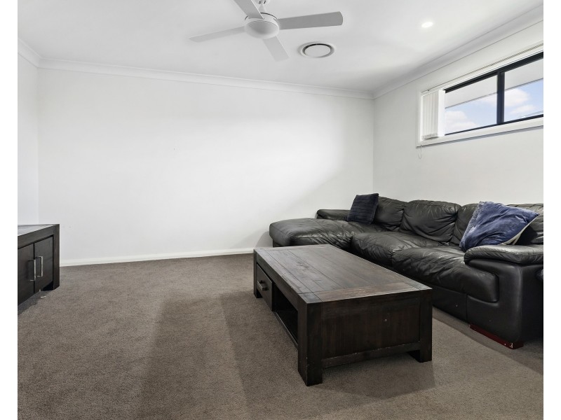 8 Cohen Way, Thrumster NSW 2444