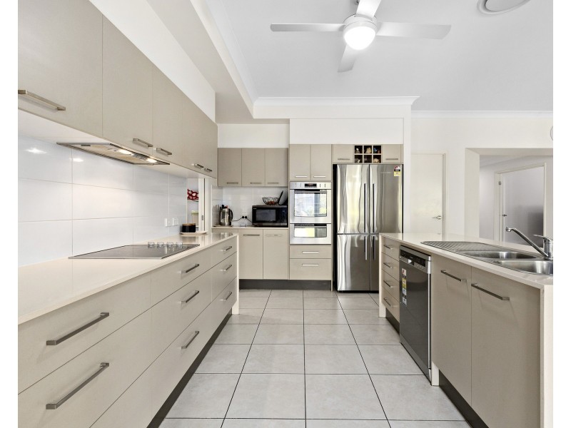 104 Capital Drive, Thrumster NSW 2444