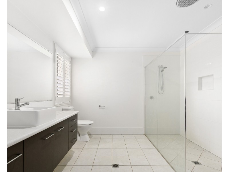 104 Capital Drive, Thrumster NSW 2444