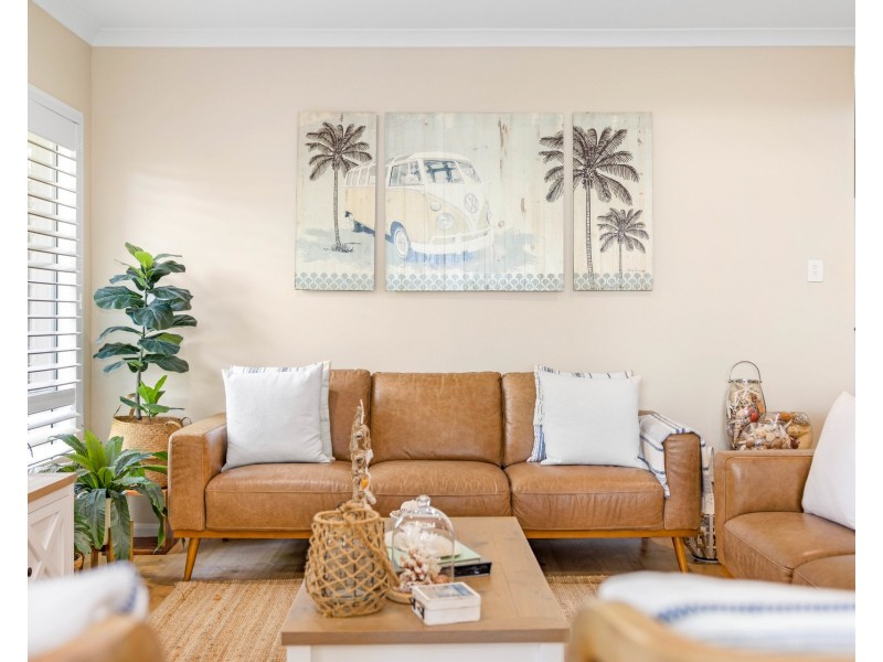 25 Backler Street, Thrumster NSW 2444