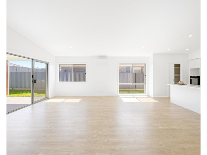 49 Commander Street, Thrumster NSW 2444