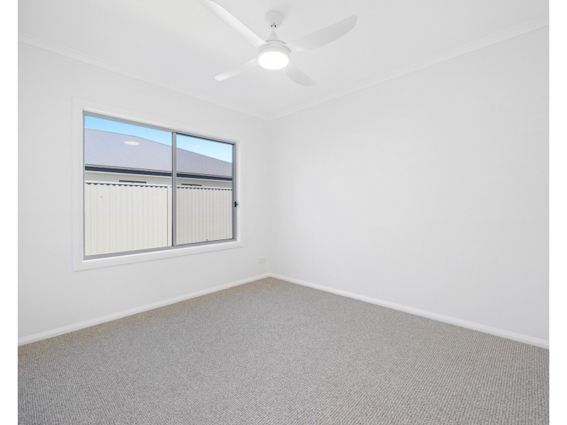 49 Commander Street, Thrumster NSW 2444