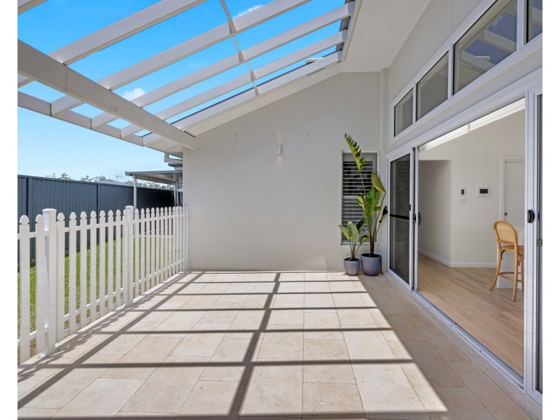 14 Farmstead Avenue, Thrumster NSW 2444