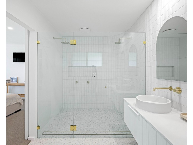 14 Farmstead Avenue, Thrumster NSW 2444