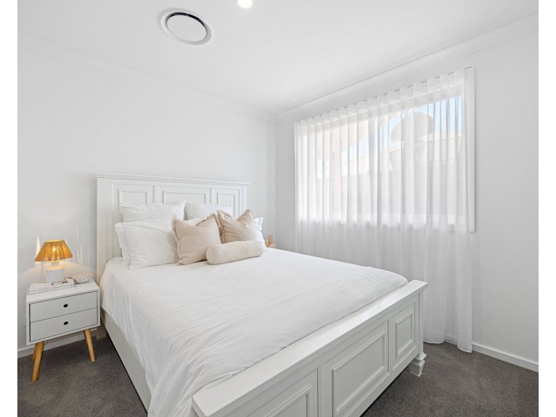 14 Farmstead Avenue, Thrumster NSW 2444