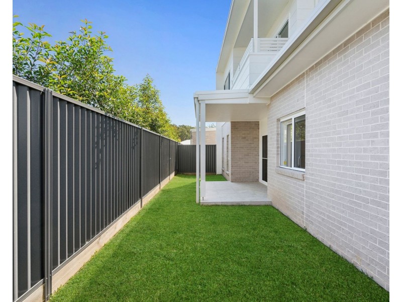 2 Barley Avenue, Thrumster NSW 2444