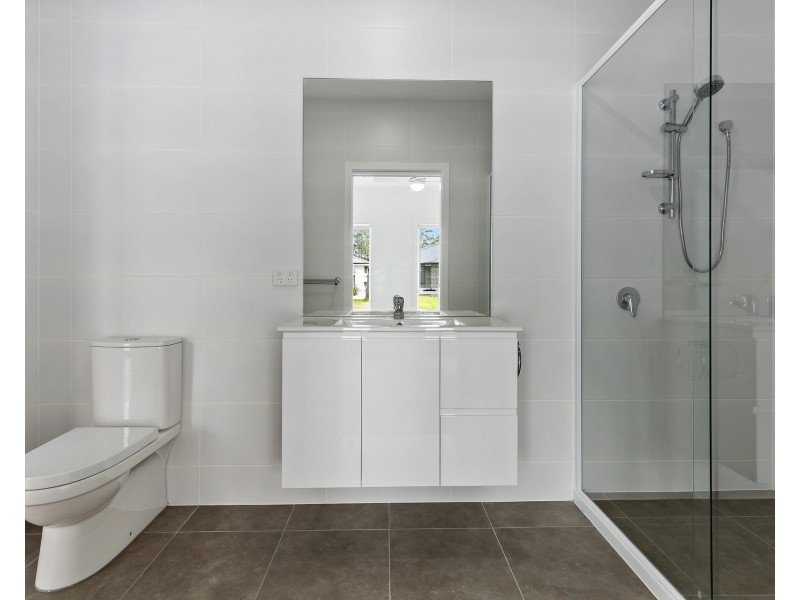 3 Commander Street, Thrumster NSW 2444