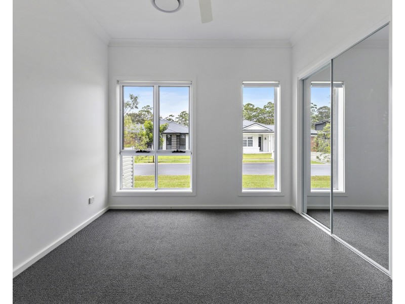 3 Commander Street, Thrumster NSW 2444