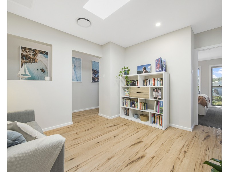 30 Sovereign Drive, Thrumster NSW 2444