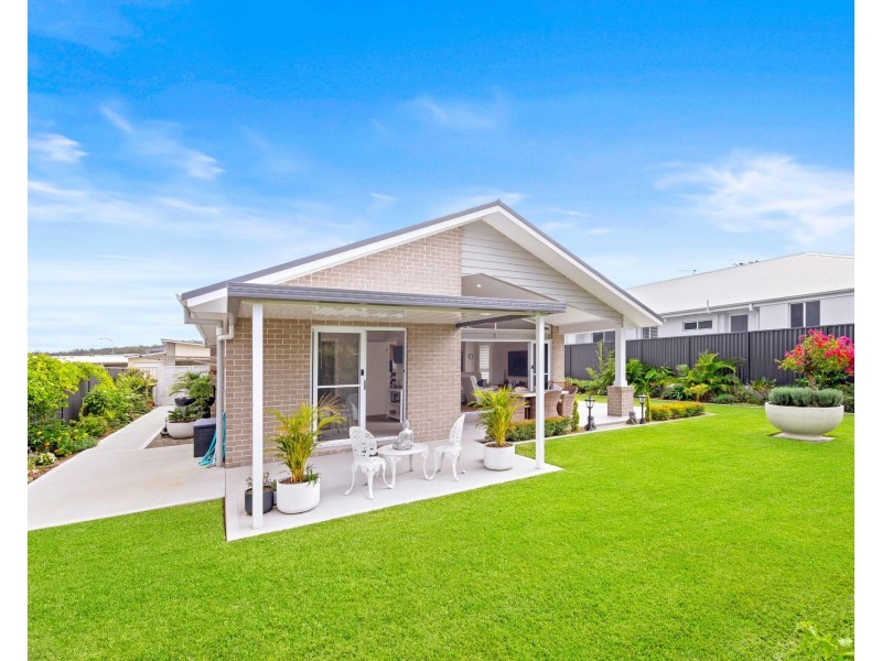 9 Lamonnerie Way, Thrumster NSW 2444