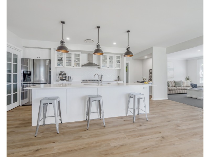 13 Scott Street, Thrumster NSW 2444