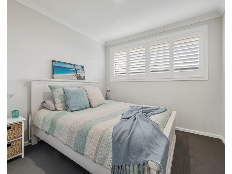 13 Scott Street, Thrumster NSW 2444
