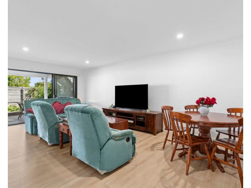 1 Theatre Place, Thrumster NSW 2444