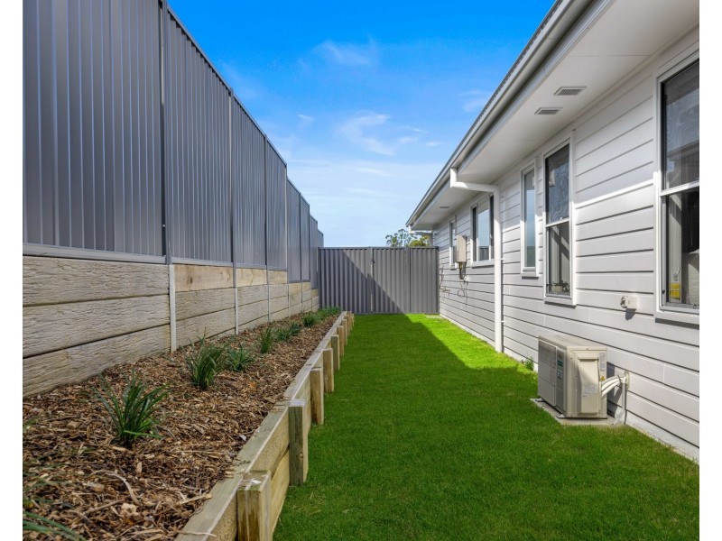 4A Lamonnerie Way, Thrumster NSW 2444