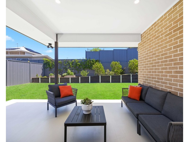 6 MacKellar Way, Thrumster NSW 2444