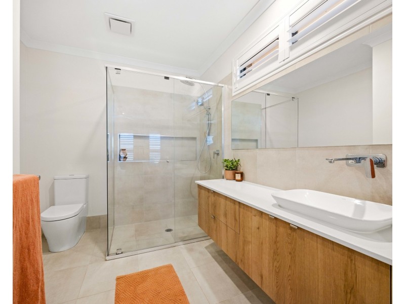 6 MacKellar Way, Thrumster NSW 2444