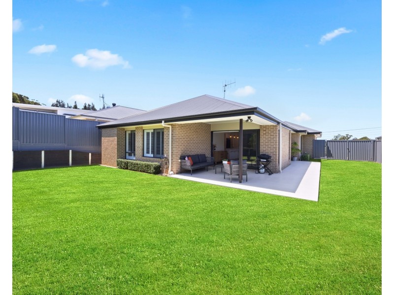 6 MacKellar Way, Thrumster NSW 2444