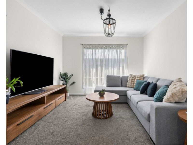 16 Scott Street, Thrumster NSW 2444