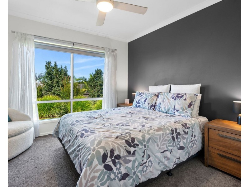 16 Scott Street, Thrumster NSW 2444