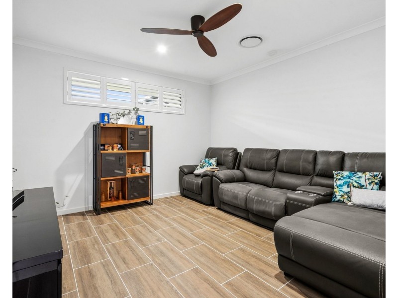 29 Diploma Drive, Thrumster NSW 2444