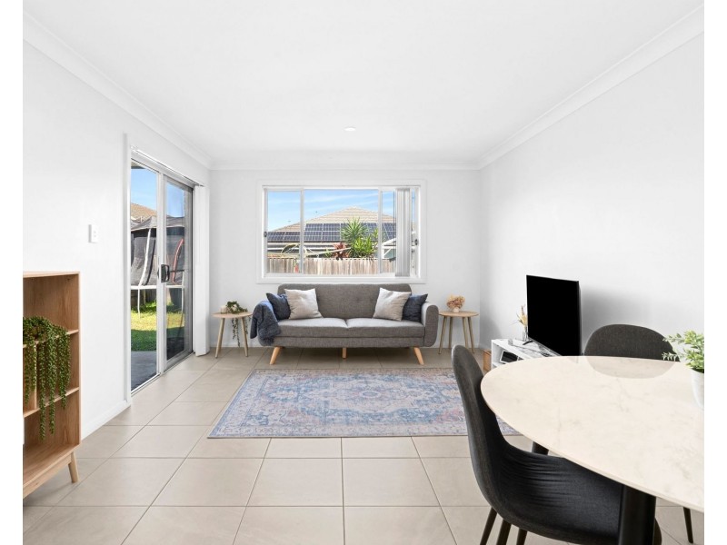 1/12 Boltwood Way, Thrumster NSW 2444
