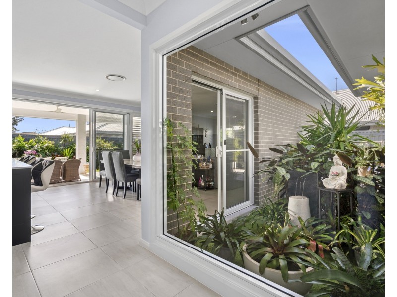 21 Wells Avenue, Thrumster NSW 2444