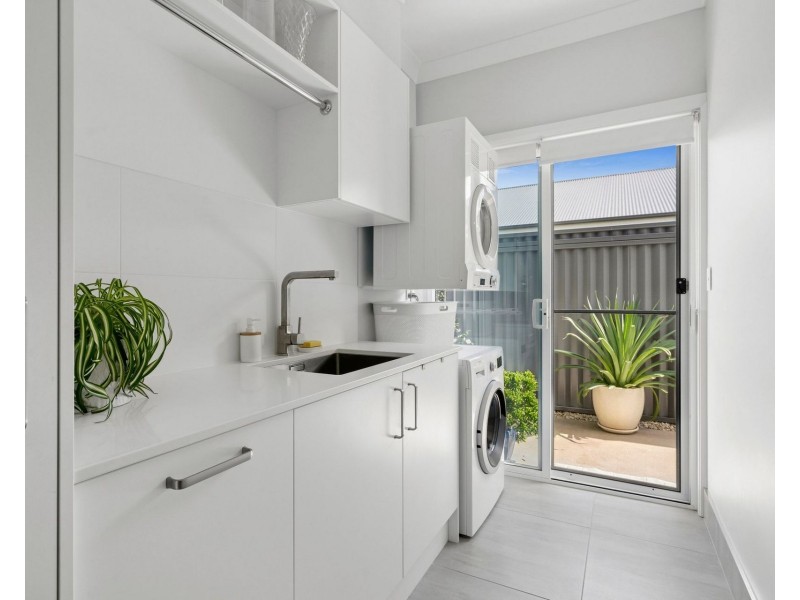 21 Wells Avenue, Thrumster NSW 2444