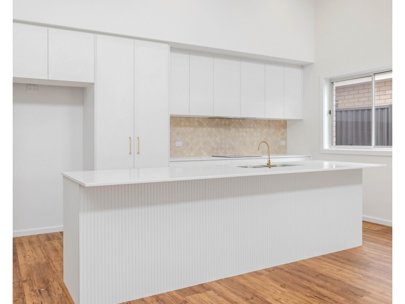 57 Neave Way, Thrumster NSW 2444