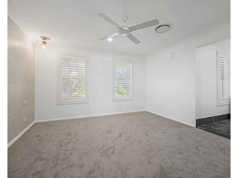102 Capital Drive, Thrumster NSW 2444