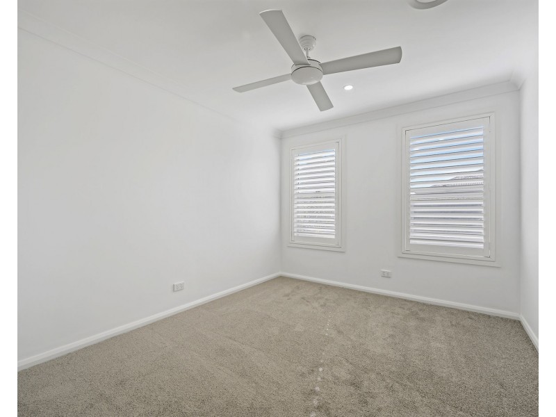 102 Capital Drive, Thrumster NSW 2444