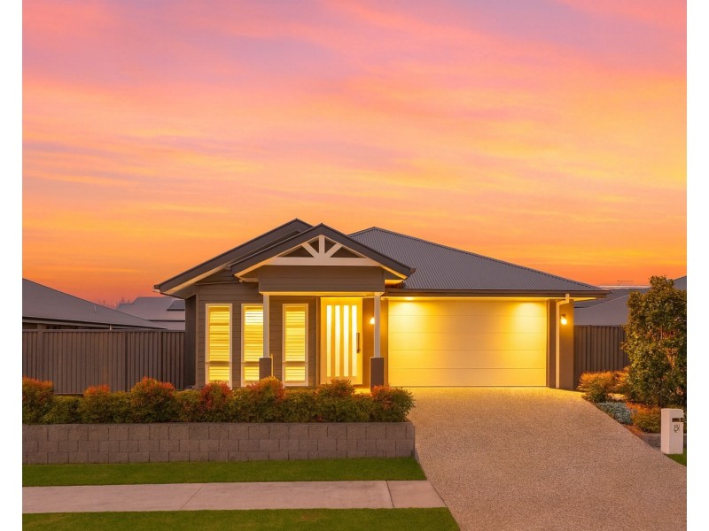 81 Sovereign Drive, Thrumster NSW 2444