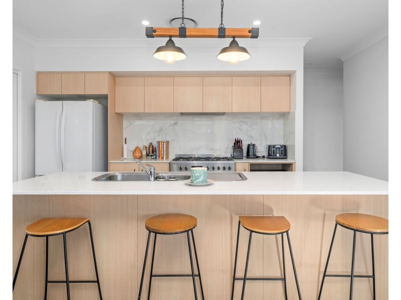 4 Murphy Street, Thrumster NSW 2444