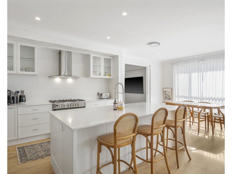 119 Neave Way, Thrumster NSW 2444
