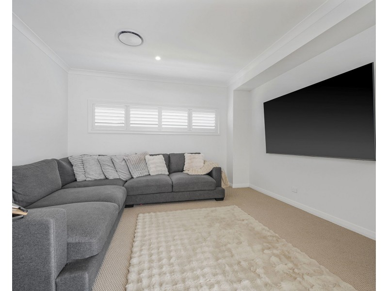 119 Neave Way, Thrumster NSW 2444