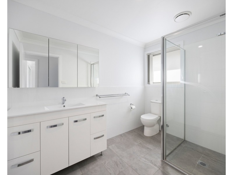 1 Pountney Avenue, Thrumster NSW 2444