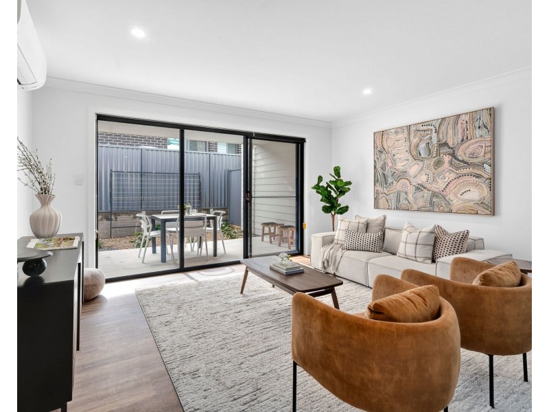 17 MacKellar Way, Thrumster NSW 2444