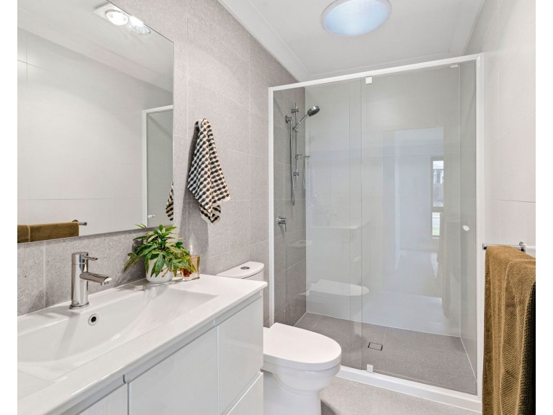 17 MacKellar Way, Thrumster NSW 2444