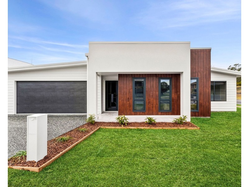 17 MacKellar Way, Thrumster NSW 2444