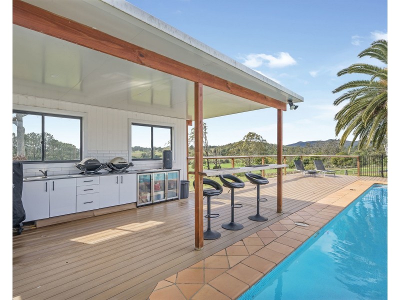 180 Hewens Road, Brombin NSW 2446