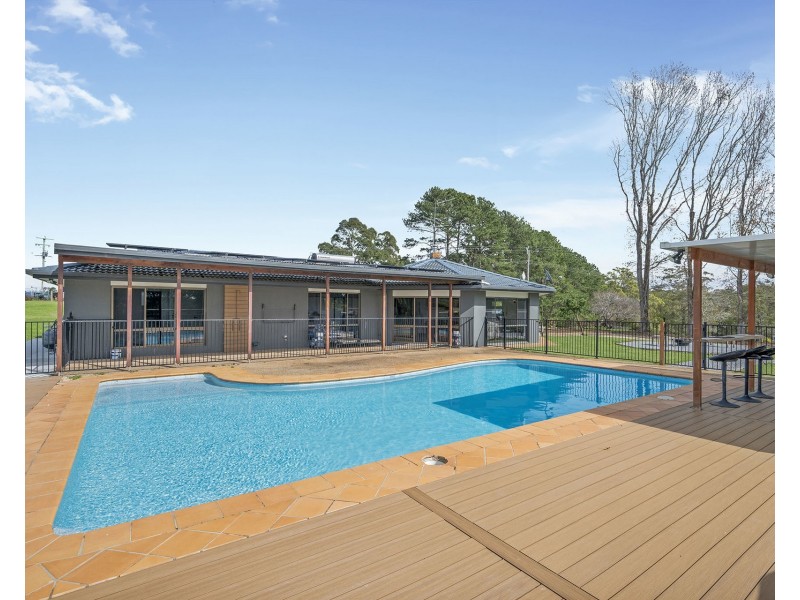 180 Hewens Road, Brombin NSW 2446