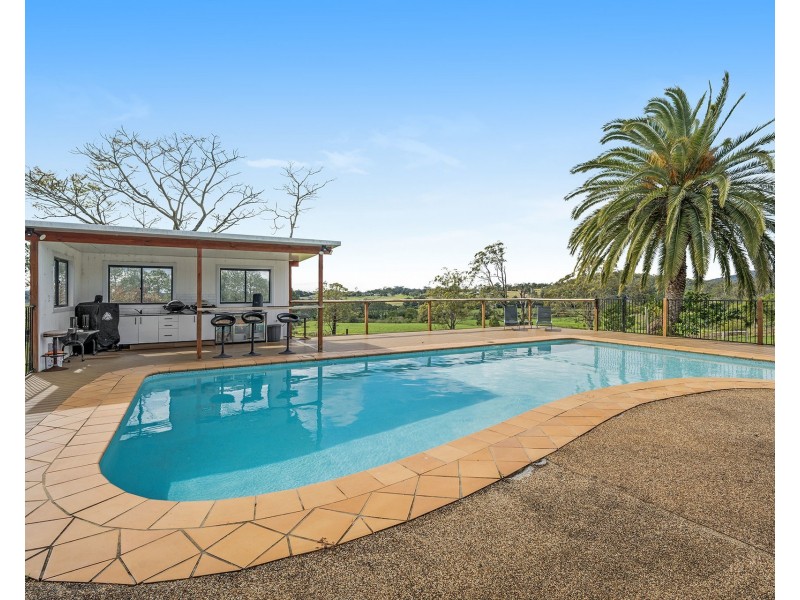 180 Hewens Road, Brombin NSW 2446