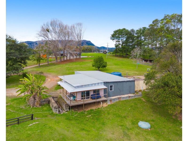180 Hewens Road, Brombin NSW 2446