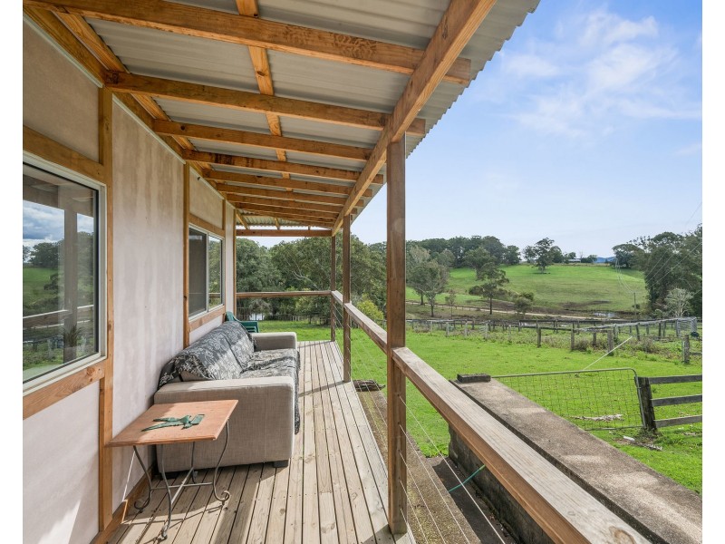 180 Hewens Road, Brombin NSW 2446
