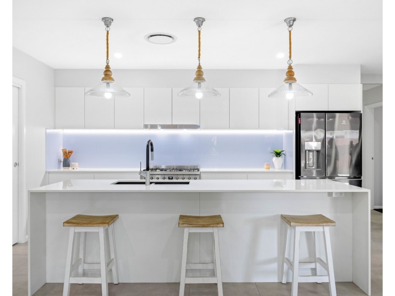 15 Day Circuit, Thrumster NSW 2444