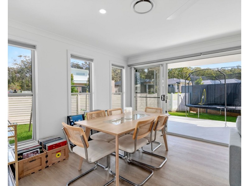 5 Commander Street, Thrumster NSW 2444