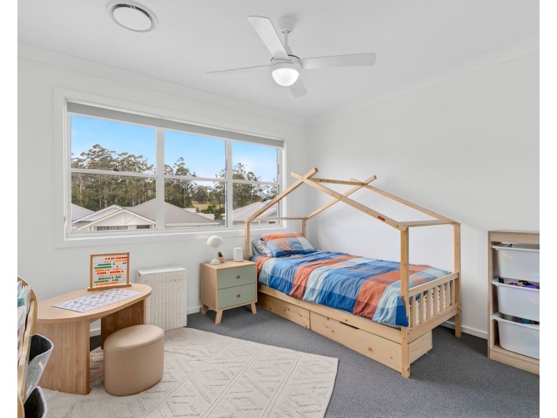 5 Commander Street, Thrumster NSW 2444