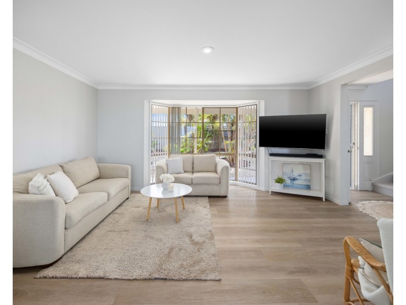 1510 Ocean Drive, Lake Cathie NSW 2445